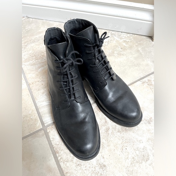 Camper Shoes - Camper goretex leather booties